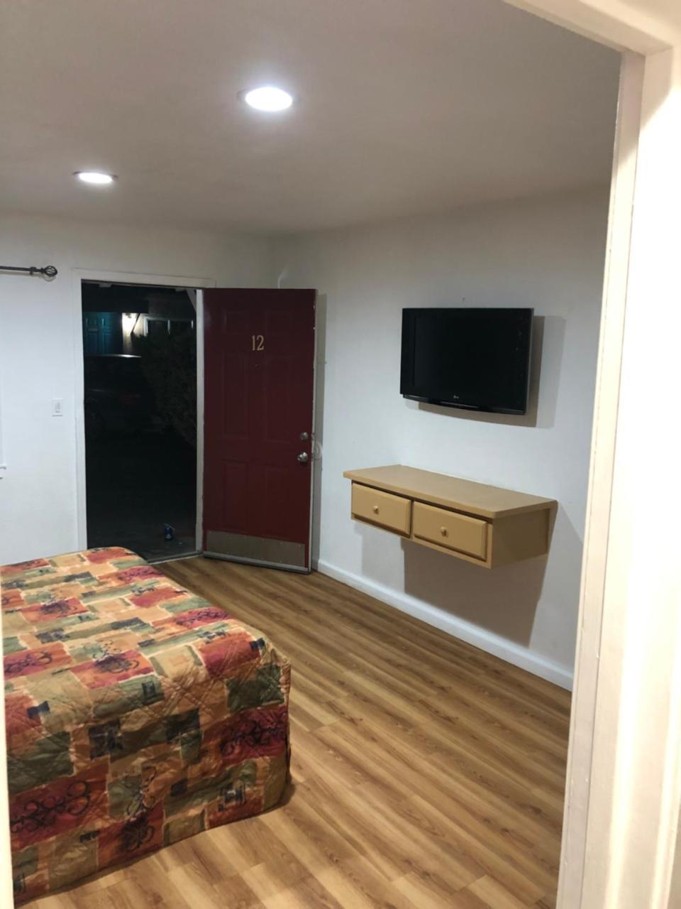 Hamlet Motel Newman Kültér fotó